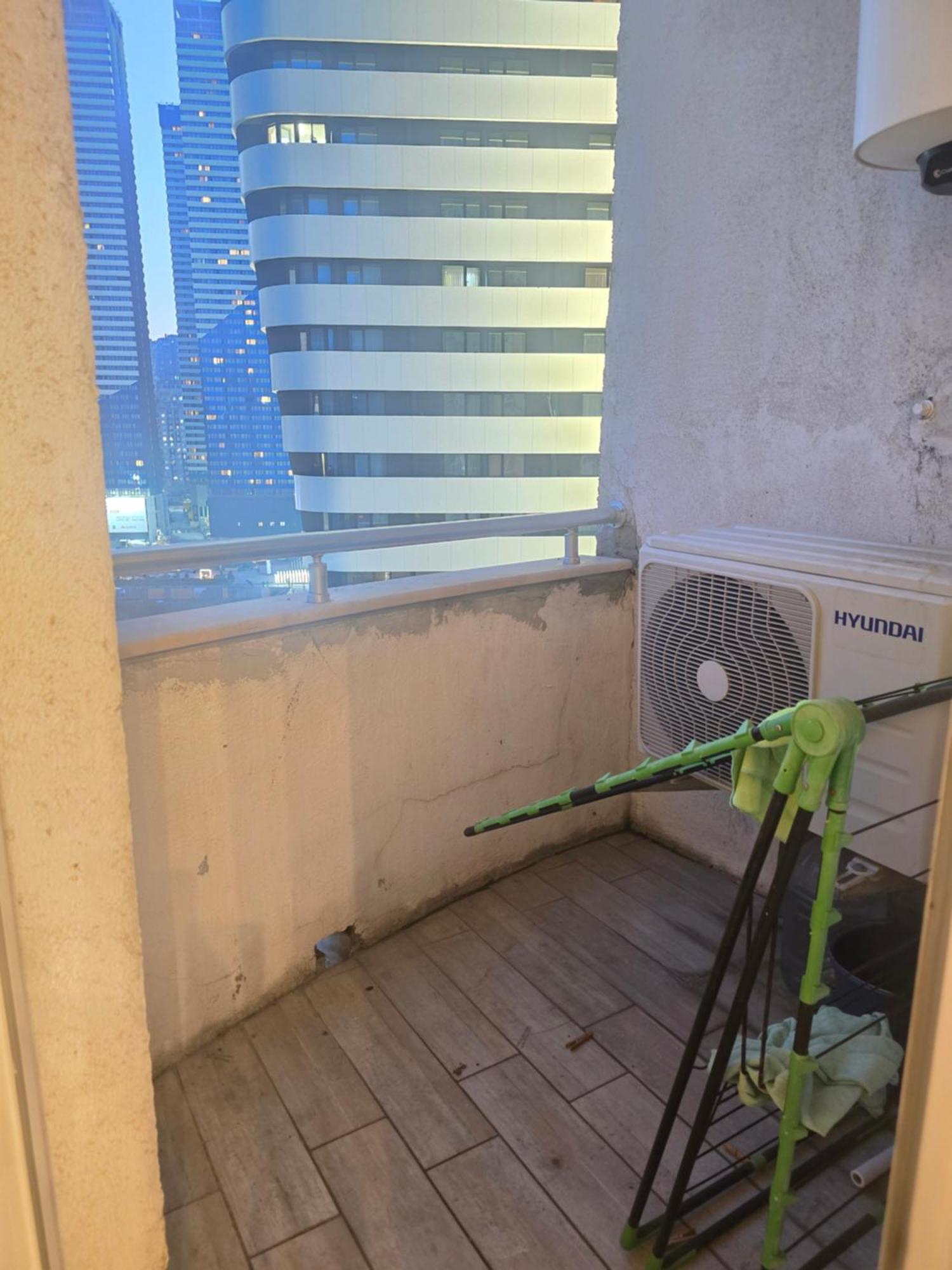 Apartment Roin Batumi Bagian luar foto