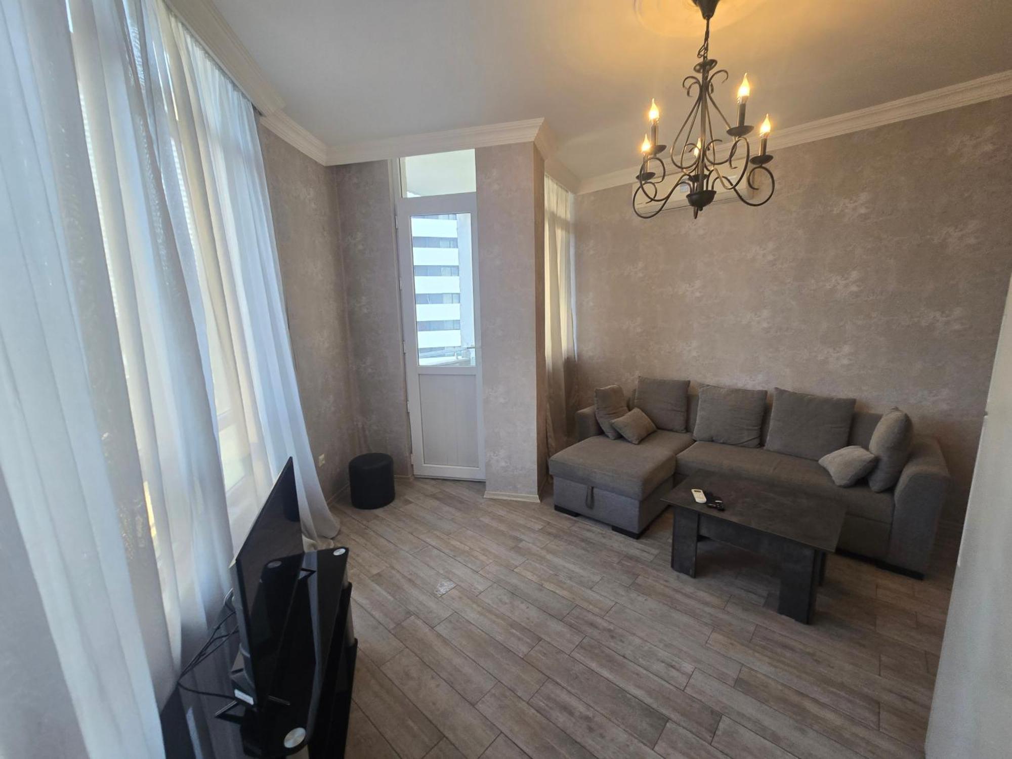 Apartment Roin Batumi Bagian luar foto